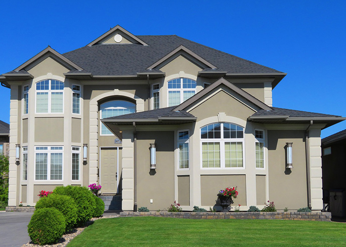 Two story residential house in Bloomington MN